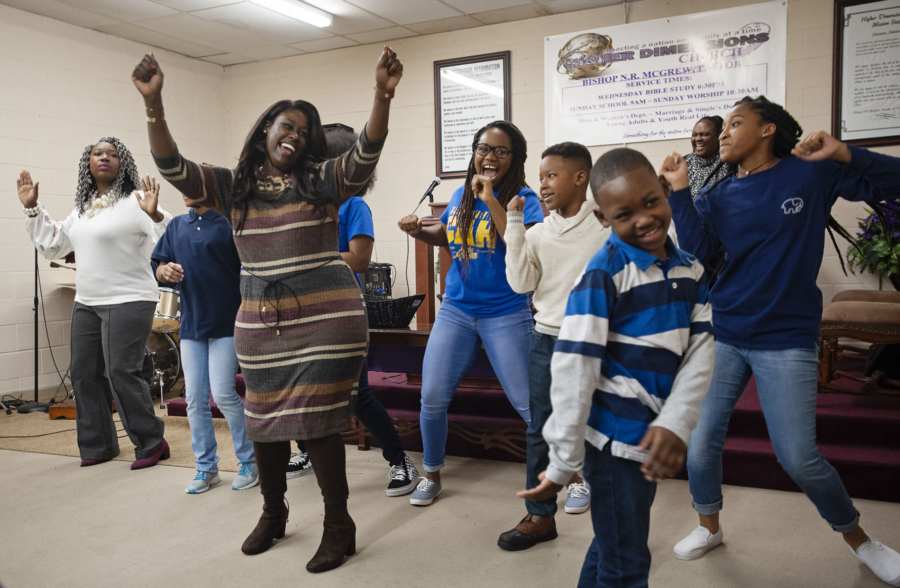 20190119_DaTavion_Roberts_Benefit_Program_05web.jpg